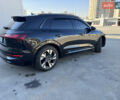 Чорний Ауді E-Tron, об'ємом двигуна 0 л та пробігом 155 тис. км за 29499 $, фото 11 на Automoto.ua