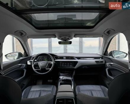 Черный Ауди E-Tron, объемом двигателя 0 л и пробегом 130 тыс. км за 22300 $, фото 41 на Automoto.ua