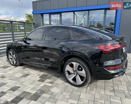 Черный Ауди E-Tron, объемом двигателя 0 л и пробегом 85 тыс. км за 30900 $, фото 10 на Automoto.ua