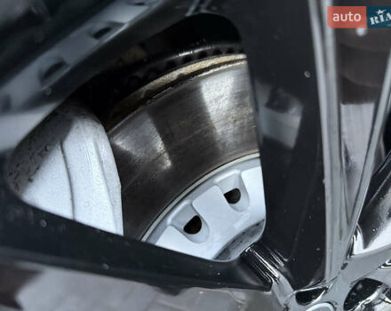 Черный Ауди E-Tron, объемом двигателя 0 л и пробегом 150 тыс. км за 27499 $, фото 9 на Automoto.ua