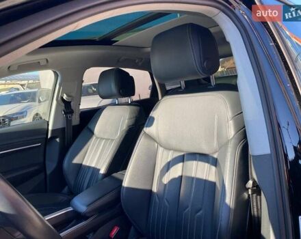 Черный Ауди E-Tron, объемом двигателя 0 л и пробегом 61 тыс. км за 36500 $, фото 19 на Automoto.ua