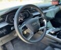 Ауді E-Tron 2020 у Києві на Automoto.ua Чорний Ауді E-Tron, об'ємом двигуна 0 л та пробігом 44 тис. км за 35999 $, фото 59 на Automoto.ua