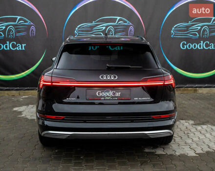 Чорний Ауді E-Tron, об'ємом двигуна 0 л та пробігом 75 тис. км за 29900 $, фото 16 на Automoto.ua