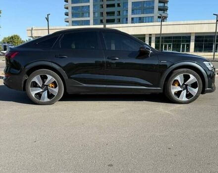 Черный Ауди E-Tron, объемом двигателя 0 л и пробегом 38 тыс. км за 39800 $, фото 16 на Automoto.ua