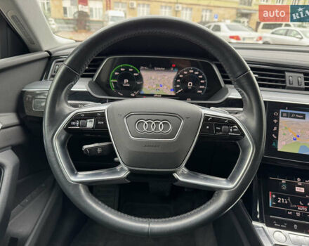 Черный Ауди E-Tron, объемом двигателя 0 л и пробегом 120 тыс. км за 25555 $, фото 34 на Automoto.ua