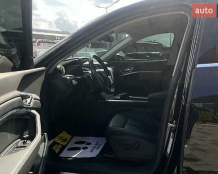 Черный Ауди E-Tron, объемом двигателя 0 л и пробегом 143 тыс. км за 29999 $, фото 14 на Automoto.ua