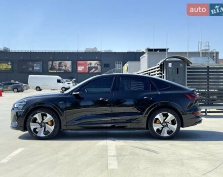Ауді E-Tron 2020 у Києві на Automoto.ua Чорний Ауді E-Tron, об'ємом двигуна 0 л та пробігом 44 тис. км за 35999 $, фото 12 на Automoto.ua