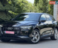 Чорний Ауді E-Tron, об'ємом двигуна 0 л та пробігом 103 тис. км за 29999 $, фото 6 на Automoto.ua