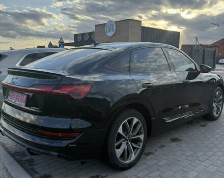 Чорний Ауді E-Tron, об'ємом двигуна 0 л та пробігом 99 тис. км за 33500 $, фото 3 на Automoto.ua