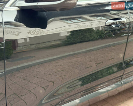 Чорний Ауді E-Tron, об'ємом двигуна 0 л та пробігом 51 тис. км за 31499 $, фото 5 на Automoto.ua