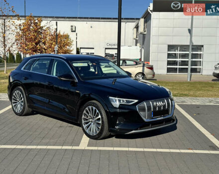 Черный Ауди E-Tron, объемом двигателя 0 л и пробегом 126 тыс. км за 27500 $, фото 7 на Automoto.ua
