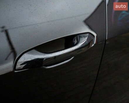 Чорний Ауді E-Tron, об'ємом двигуна 0 л та пробігом 75 тис. км за 29900 $, фото 35 на Automoto.ua