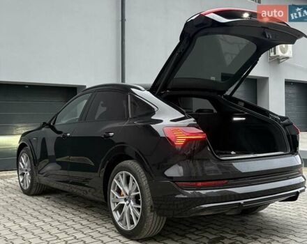 Черный Ауди E-Tron, объемом двигателя 0 л и пробегом 105 тыс. км за 35990 $, фото 18 на Automoto.ua