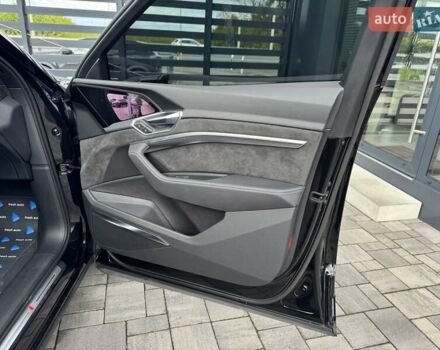 Черный Ауди E-Tron, объемом двигателя 0 л и пробегом 85 тыс. км за 30900 $, фото 37 на Automoto.ua