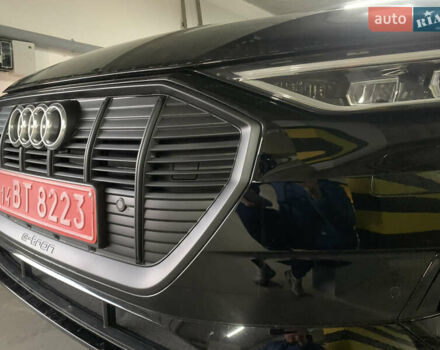 Черный Ауди E-Tron, объемом двигателя 0 л и пробегом 67 тыс. км за 29999 $, фото 22 на Automoto.ua