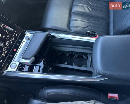 Черный Ауди E-Tron, объемом двигателя 0 л и пробегом 119 тыс. км за 29999 $, фото 35 на Automoto.ua