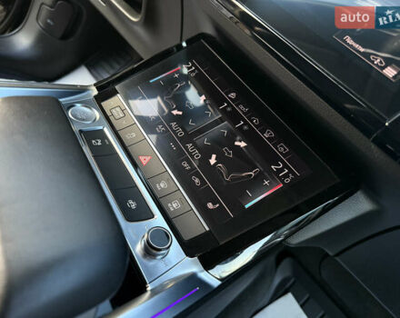 Чорний Ауді E-Tron, об'ємом двигуна 0 л та пробігом 150 тис. км за 26999 $, фото 96 на Automoto.ua