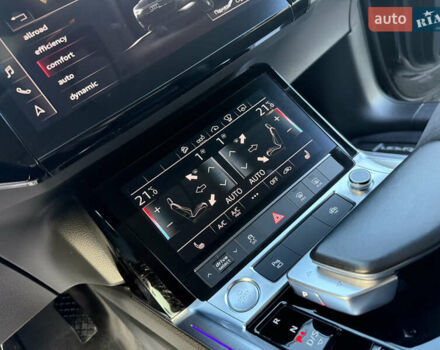 Чорний Ауді E-Tron, об'ємом двигуна 0 л та пробігом 150 тис. км за 25900 $, фото 75 на Automoto.ua