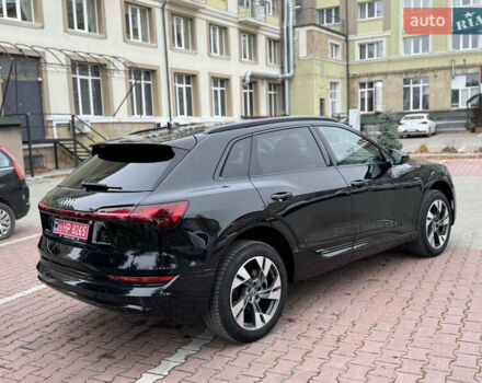 Черный Ауди E-Tron, объемом двигателя 0 л и пробегом 120 тыс. км за 26500 $, фото 10 на Automoto.ua