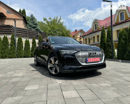 Чорний Ауді E-Tron, об'ємом двигуна 0 л та пробігом 72 тис. км за 34600 $, фото 1 на Automoto.ua