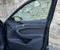 Чорний Ауді E-Tron, об'ємом двигуна 0 л та пробігом 253 тис. км за 24200 $, фото 62 на Automoto.ua