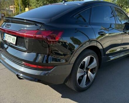 Черный Ауди E-Tron, объемом двигателя 0 л и пробегом 38 тыс. км за 39800 $, фото 6 на Automoto.ua
