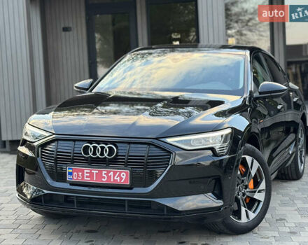 Ауди E-Tron 2020 в Тернополе на Automoto.ua Черный Ауди E-Tron, объемом двигателя 0 л и пробегом 161 тыс. км за 29400 $, фото 6 на Automoto.ua