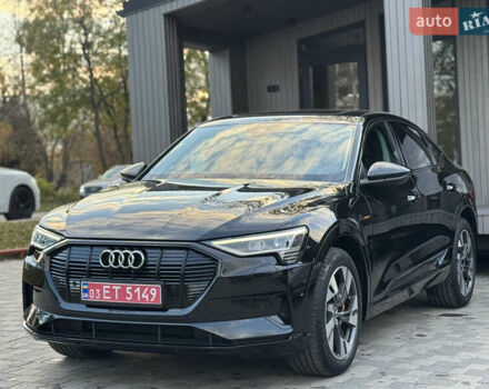 Ауди E-Tron 2020 в Тернополе на Automoto.ua Черный Ауди E-Tron, объемом двигателя 0 л и пробегом 161 тыс. км за 29400 $, фото 2 на Automoto.ua