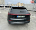 Чорний Ауді E-Tron, об'ємом двигуна 0 л та пробігом 155 тис. км за 30999 $, фото 11 на Automoto.ua
