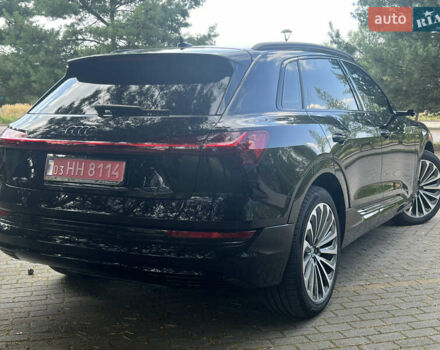 Черный Ауди E-Tron, объемом двигателя 0 л и пробегом 142 тыс. км за 31400 $, фото 11 на Automoto.ua