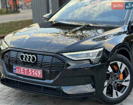 Ауди E-Tron 2020 в Тернополе на Automoto.ua Черный Ауди E-Tron, объемом двигателя 0 л и пробегом 161 тыс. км за 29400 $, фото 5 на Automoto.ua