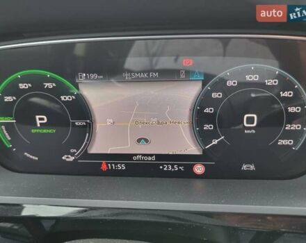 Чорний Ауді E-Tron, об'ємом двигуна 0 л та пробігом 154 тис. км за 19500 $, фото 51 на Automoto.ua