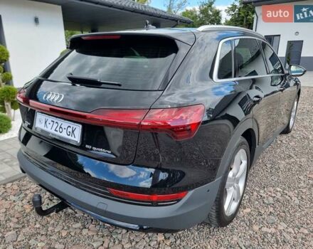 Чорний Ауді E-Tron, об'ємом двигуна 0 л та пробігом 154 тис. км за 19500 $, фото 4 на Automoto.ua