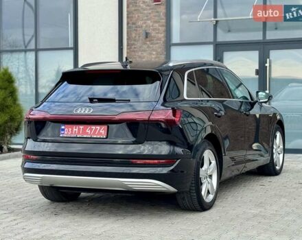 Черный Ауди E-Tron, объемом двигателя 0 л и пробегом 130 тыс. км за 22300 $, фото 18 на Automoto.ua