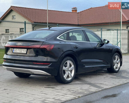 Чорний Ауді E-Tron, об'ємом двигуна 0 л та пробігом 78 тис. км за 26500 $, фото 10 на Automoto.ua