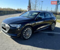 Черный Ауди E-Tron, объемом двигателя 0 л и пробегом 126 тыс. км за 27500 $, фото 2 на Automoto.ua