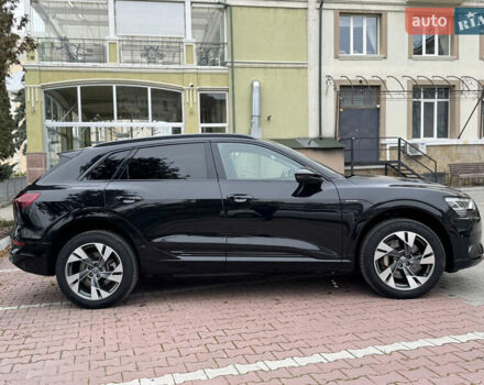 Черный Ауди E-Tron, объемом двигателя 0 л и пробегом 120 тыс. км за 26500 $, фото 8 на Automoto.ua