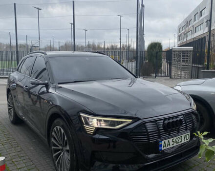 Черный Ауди E-Tron, объемом двигателя 0 л и пробегом 146 тыс. км за 31900 $, фото 2 на Automoto.ua