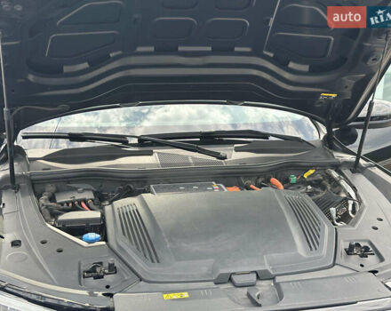 Черный Ауди E-Tron, объемом двигателя 0 л и пробегом 130 тыс. км за 26500 $, фото 32 на Automoto.ua