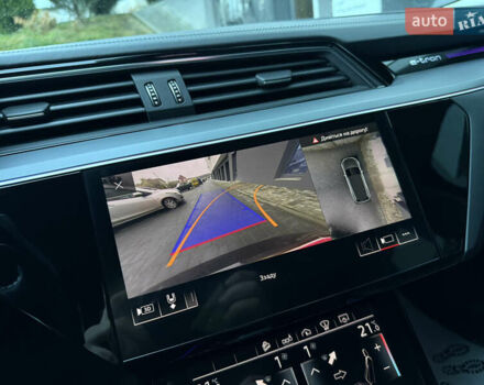 Черный Ауди E-Tron, объемом двигателя 0 л и пробегом 150 тыс. км за 27499 $, фото 75 на Automoto.ua