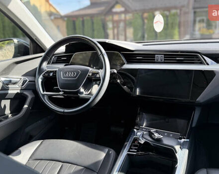Черный Ауди E-Tron, объемом двигателя 0 л и пробегом 146 тыс. км за 27000 $, фото 30 на Automoto.ua