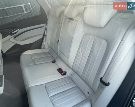 Черный Ауди E-Tron, объемом двигателя 0 л и пробегом 67 тыс. км за 29999 $, фото 5 на Automoto.ua