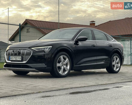 Чорний Ауді E-Tron, об'ємом двигуна 0 л та пробігом 78 тис. км за 26500 $, фото 16 на Automoto.ua