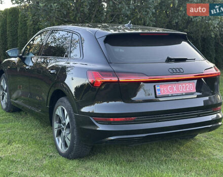 Черный Ауди E-Tron, объемом двигателя 0 л и пробегом 119 тыс. км за 29999 $, фото 14 на Automoto.ua