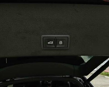 Чорний Ауді E-Tron, об'ємом двигуна 0 л та пробігом 120 тис. км за 33500 $, фото 97 на Automoto.ua