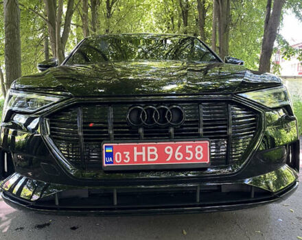 Черный Ауди E-Tron, объемом двигателя 0 л и пробегом 199 тыс. км за 27999 $, фото 23 на Automoto.ua