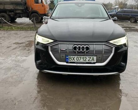 Черный Ауди E-Tron, объемом двигателя 0 л и пробегом 54 тыс. км за 32549 $, фото 1 на Automoto.ua