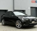 Черный Ауди E-Tron, объемом двигателя 0 л и пробегом 105 тыс. км за 35990 $, фото 2 на Automoto.ua