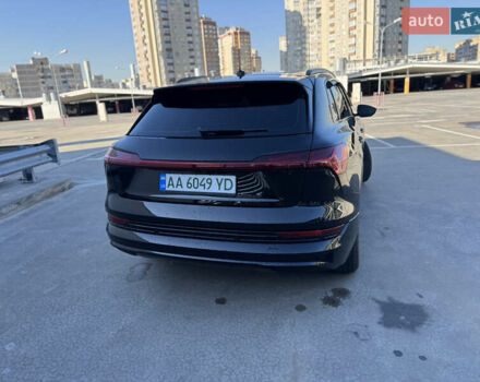 Чорний Ауді E-Tron, об'ємом двигуна 0 л та пробігом 155 тис. км за 29499 $, фото 9 на Automoto.ua