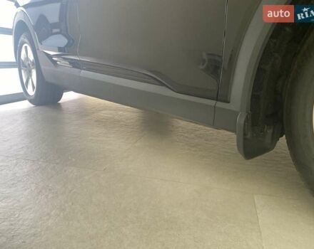 Черный Ауди E-Tron, объемом двигателя 0 л и пробегом 40 тыс. км за 29800 $, фото 9 на Automoto.ua